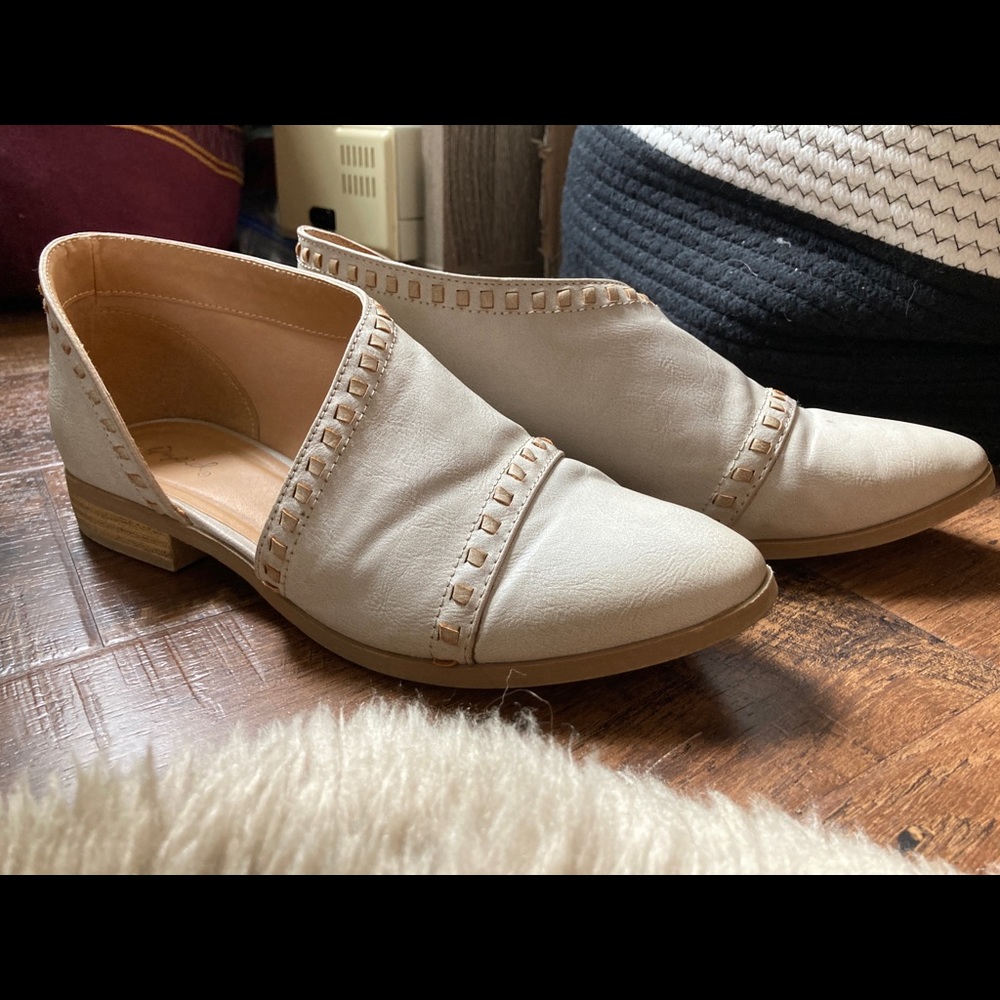 Womens 9 Open sided Booties